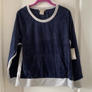 new Ink & Ivy velour sweatshirt